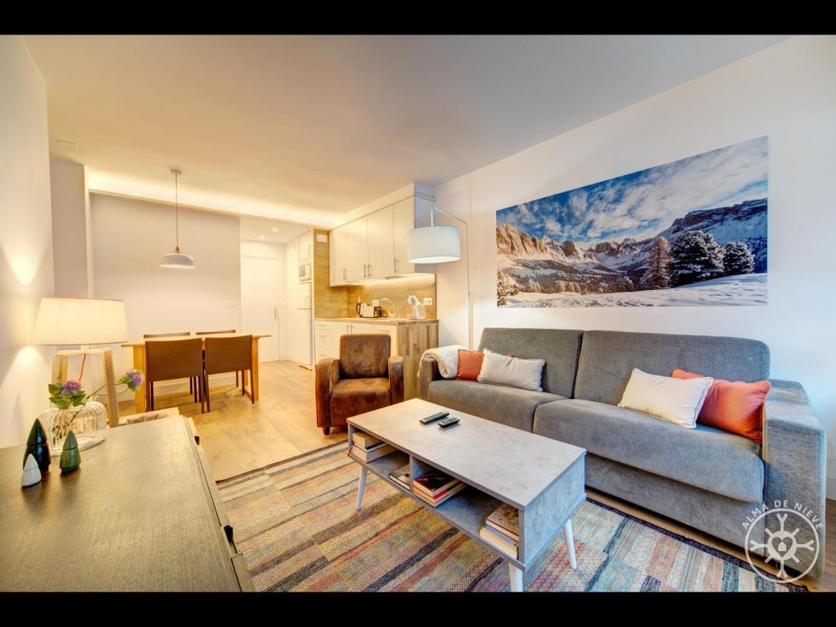 Salana De Alma De Nieve Apartman Baqueira Beret Kültér fotó