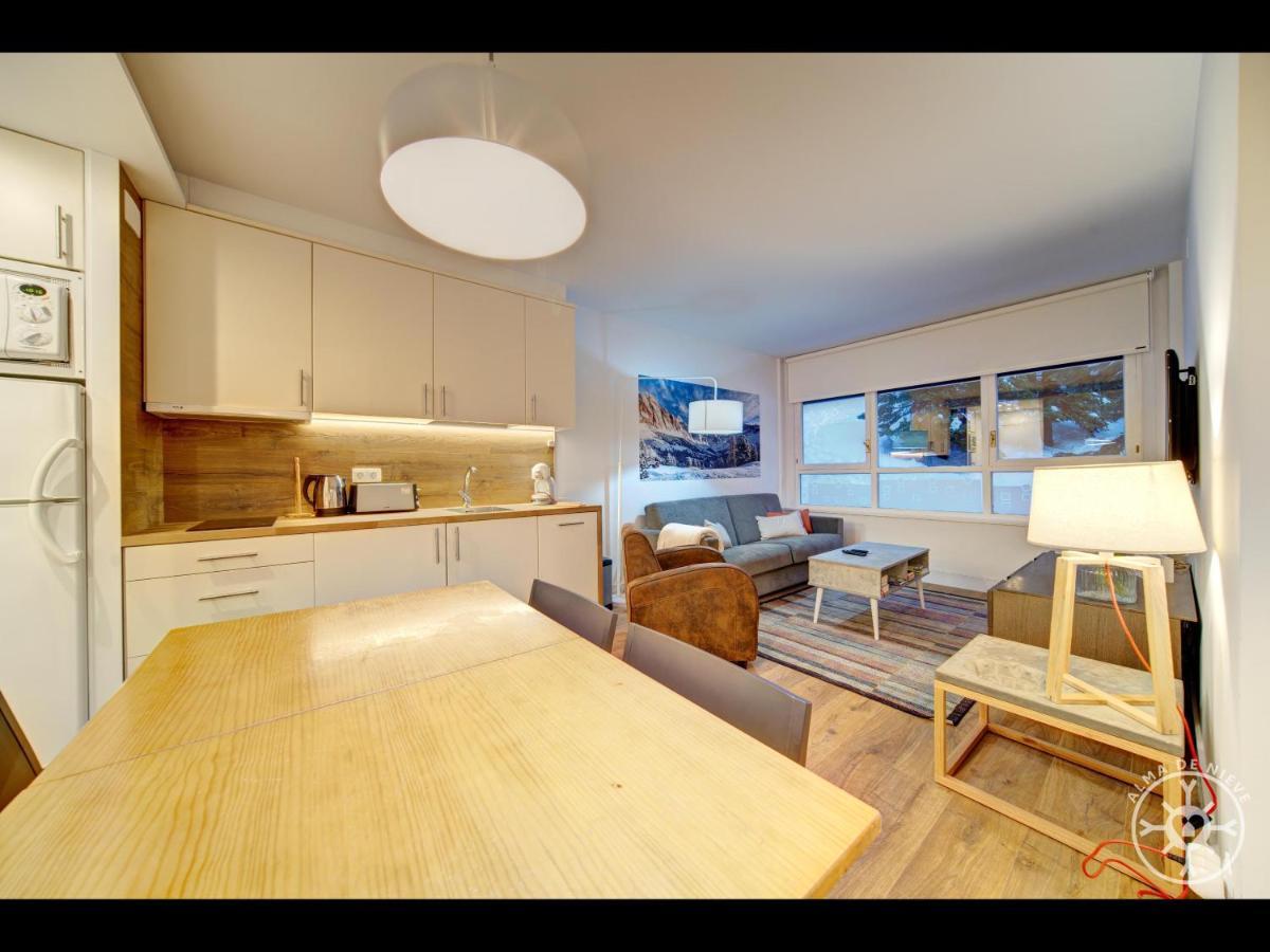 Salana De Alma De Nieve Apartman Baqueira Beret Kültér fotó